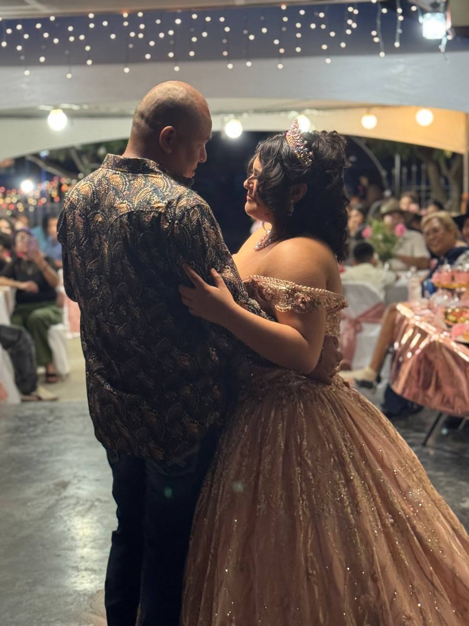 Party2Go quince dance